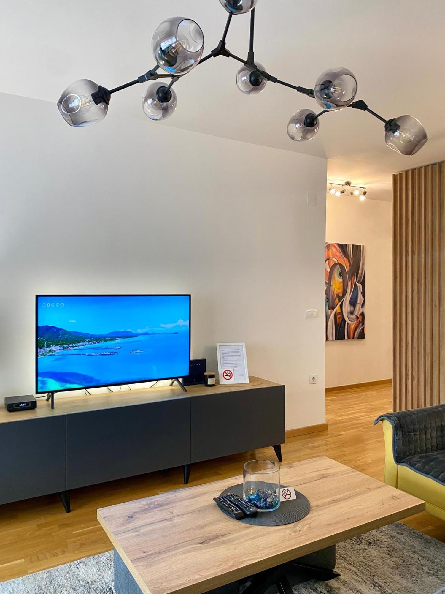Aj Luxe Residence Skopje Exterior photo